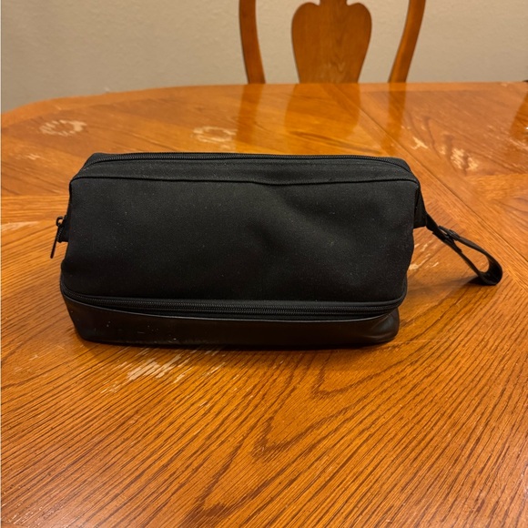 BEIS Black Dopp Kit - Picture 10 of 13